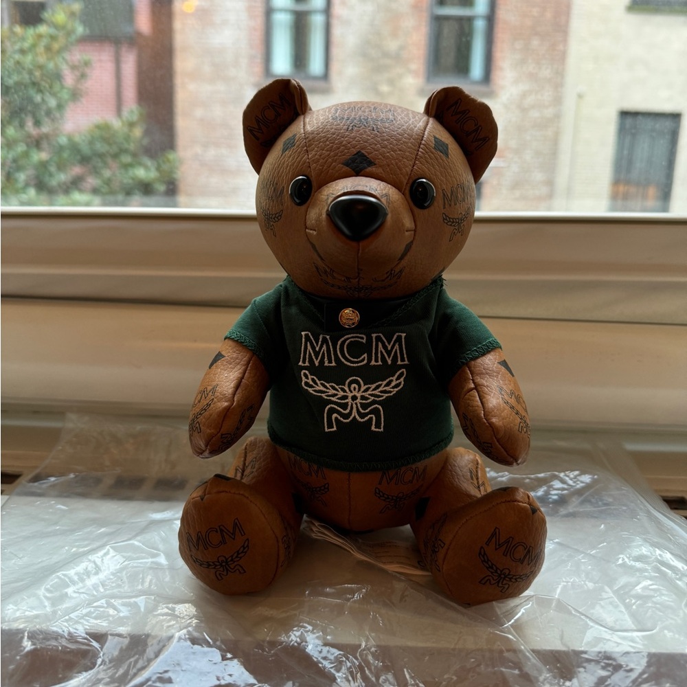 nwot MCM Visetos Bear Doll - in Cognac Visetos Print